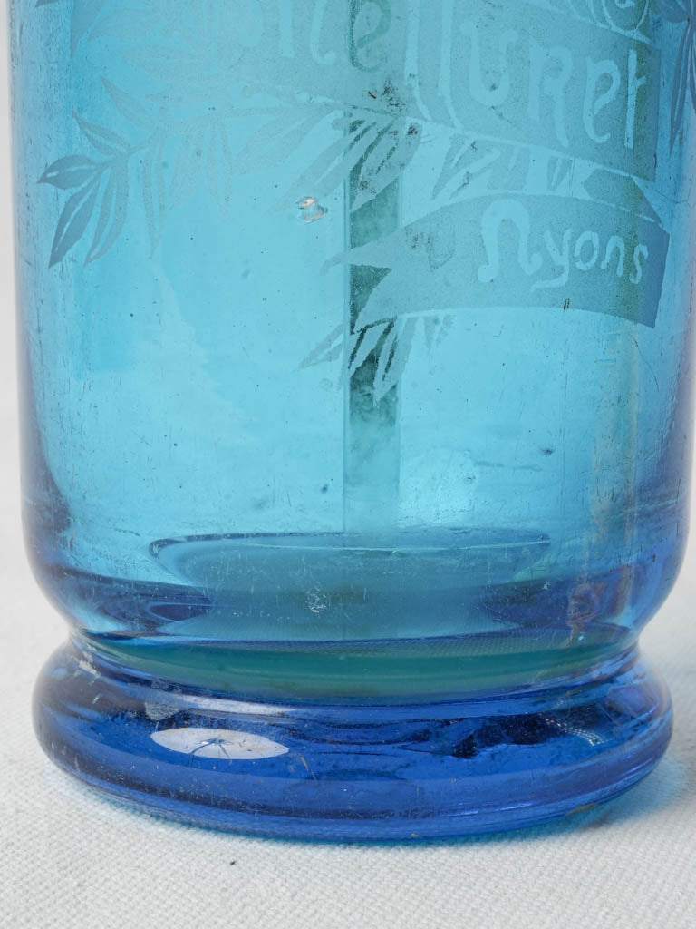 Decorative antique glass siphon
