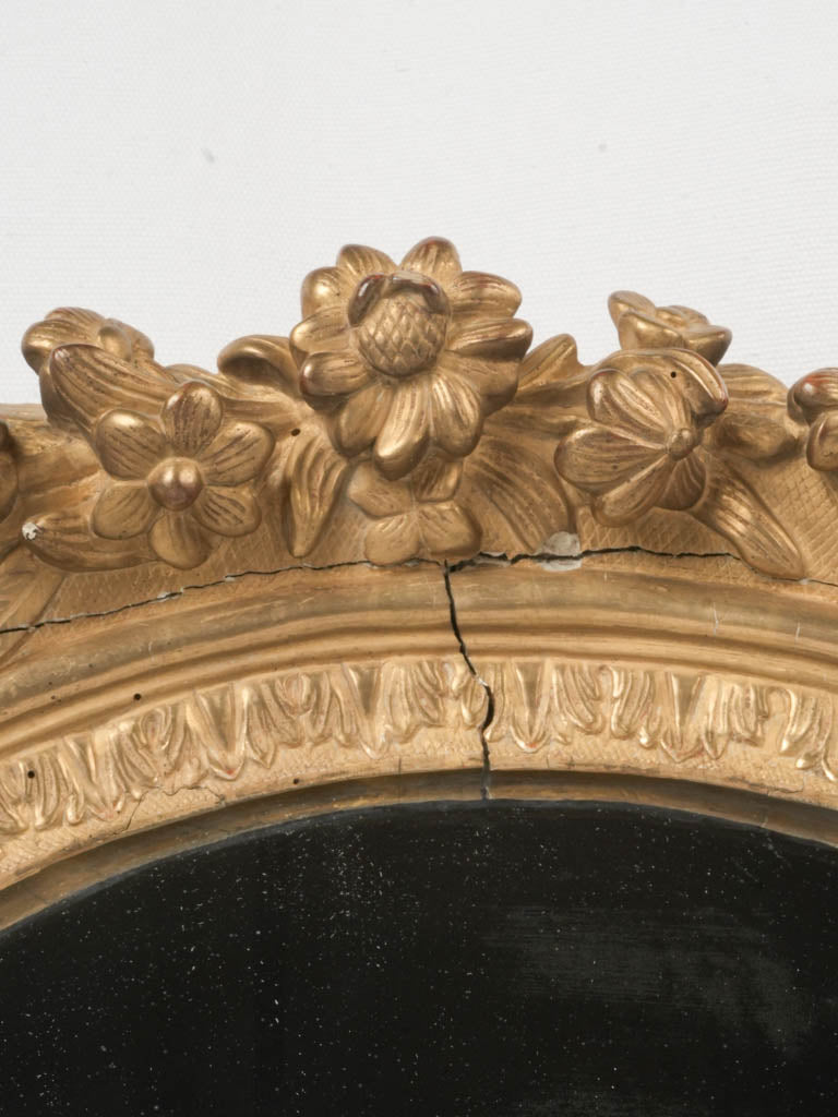 Elegant neoclassical style mirror