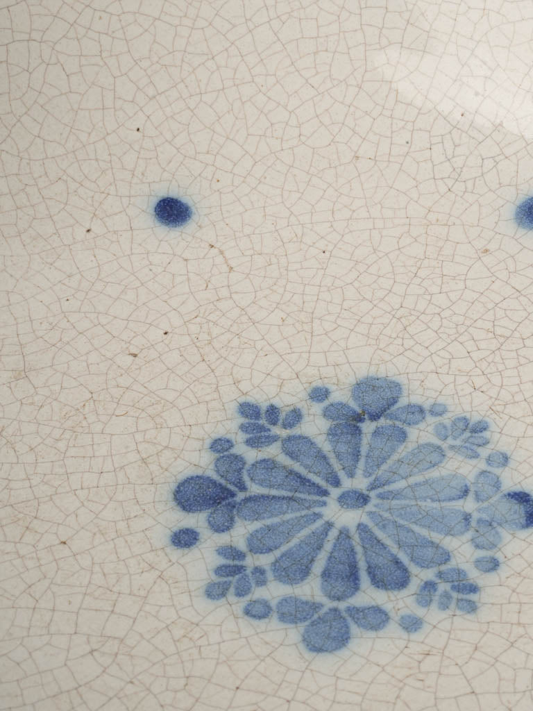 Timeless gently speckled décor item