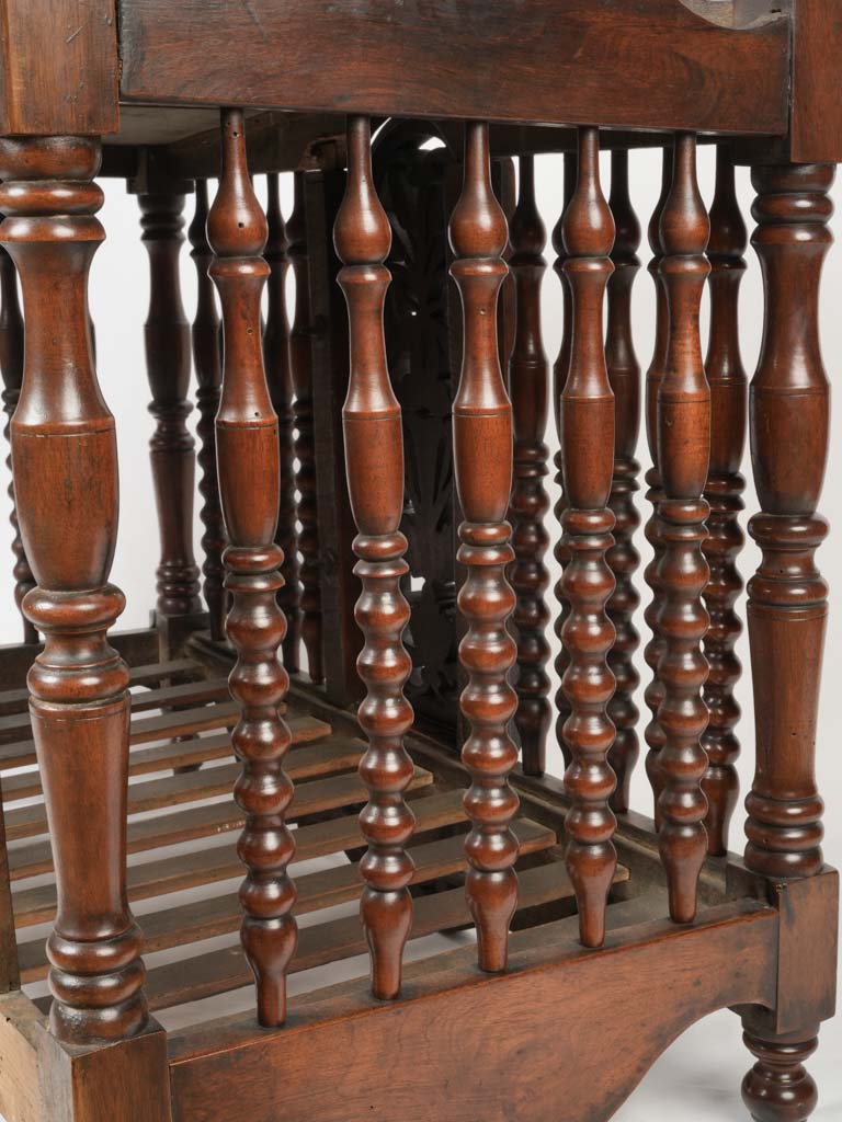 Iconic Provençal bread storage furniture