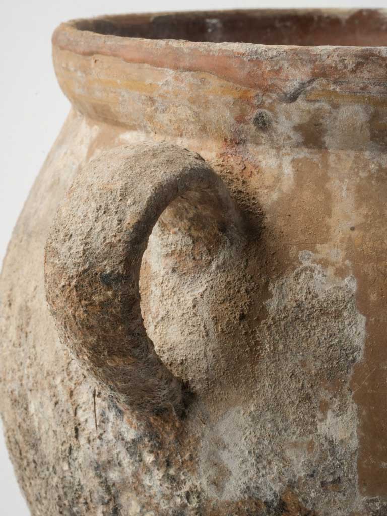 Unfinished textured rural Frenchware