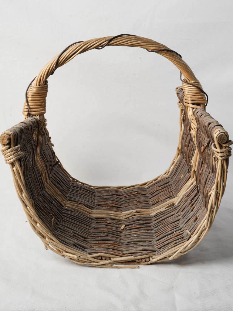 Robust handle woven wicker basket