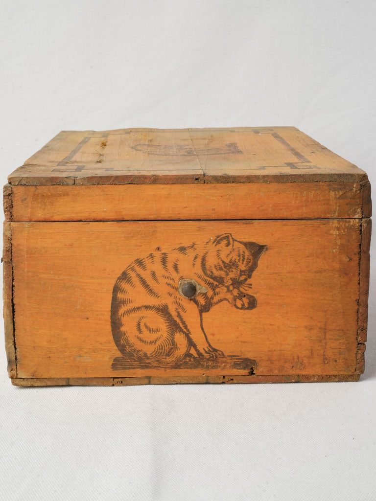 Whimsical retro country kitchen décor