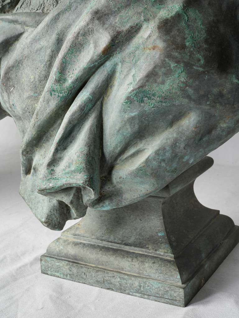 Verdigris detailed bronze busts