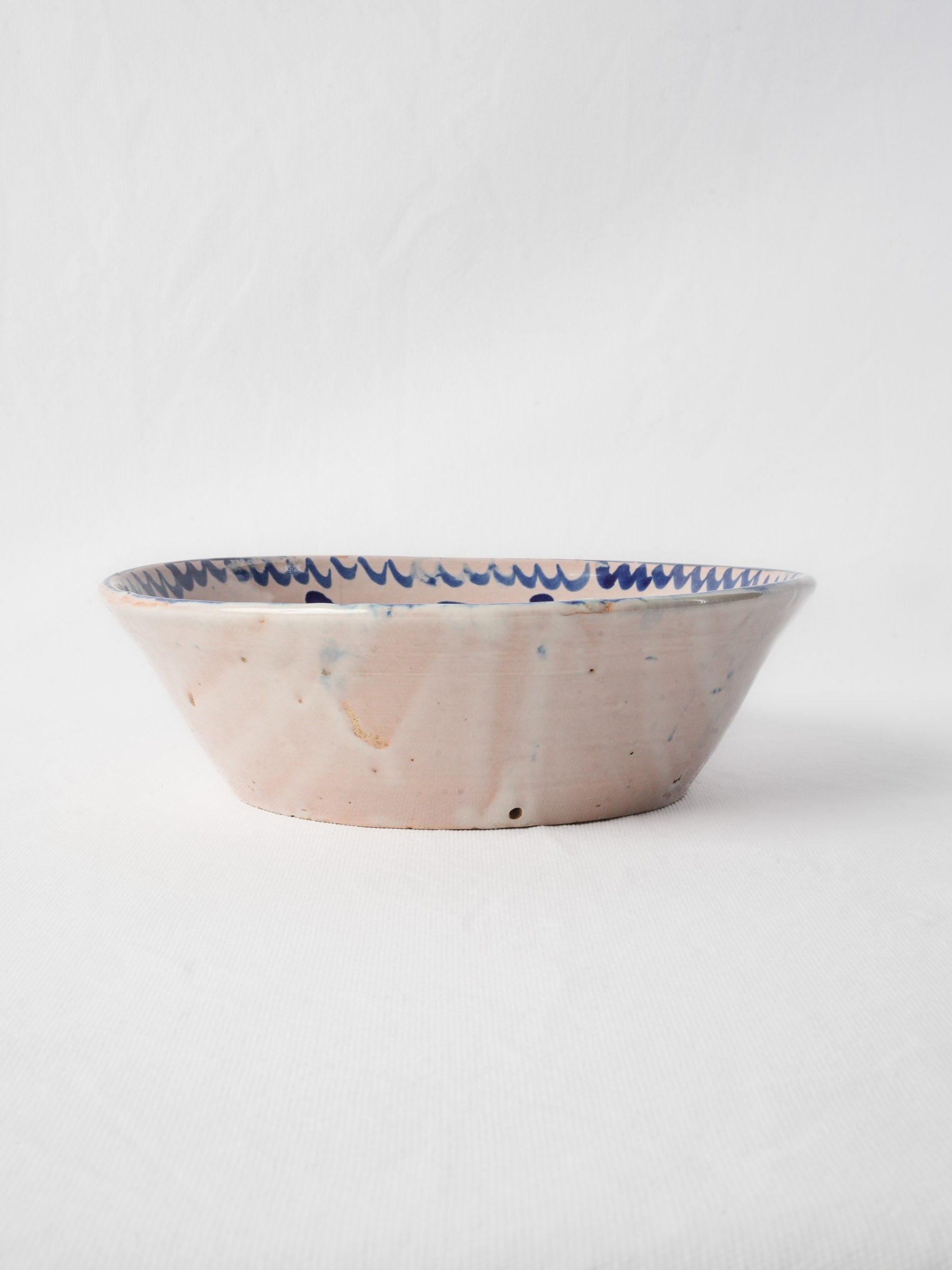 Decorative earthenware with floral design