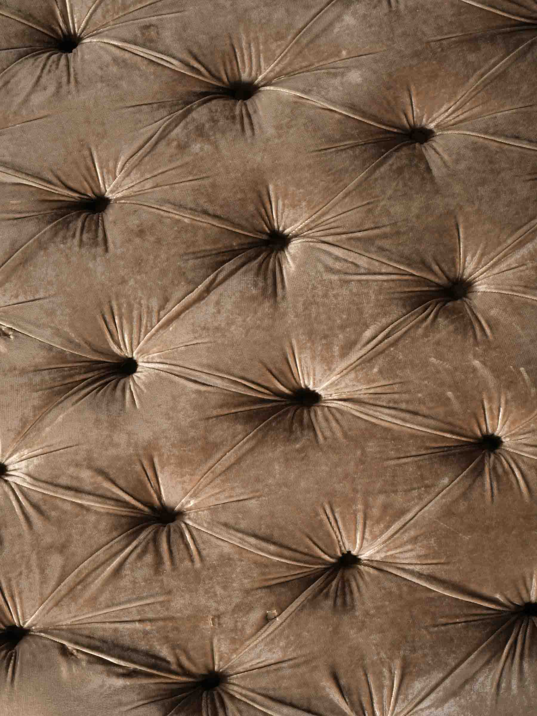 Oversized French Louis XV Style Round Ottoman w/ Tufted Taupe Velvet, Early-Mid 20th Century - 46½"