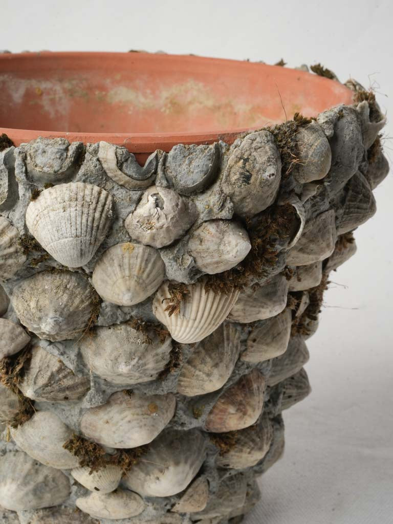 Textured seaside craftsmanship piece