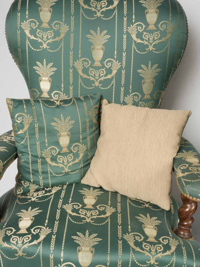 Timeless French decorative art pieces