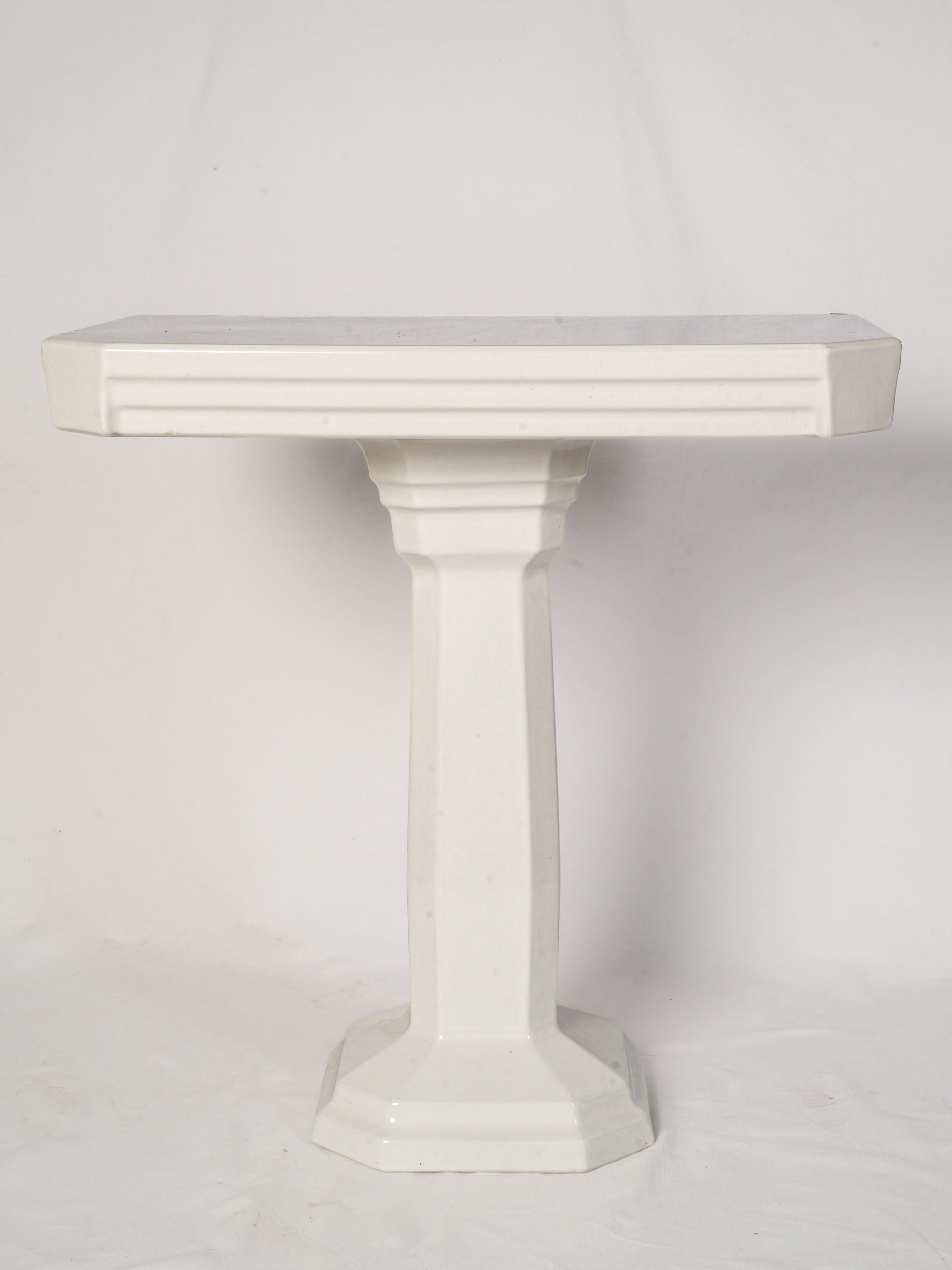 French Art Deco White Ceramic Bathroom Console, circa 1930s - 31"