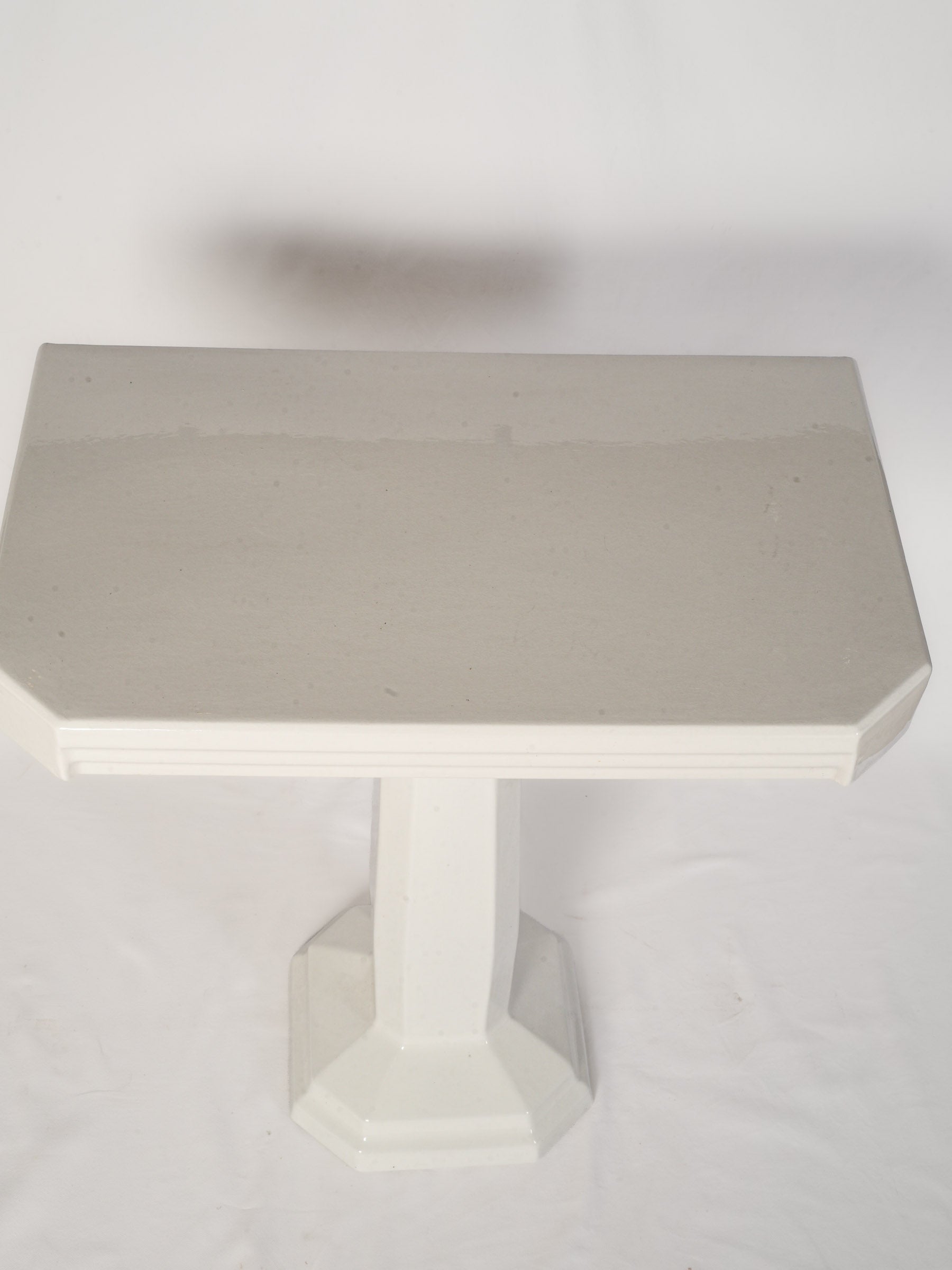 French Art Deco White Ceramic Bathroom Console, circa 1930s - 31"
