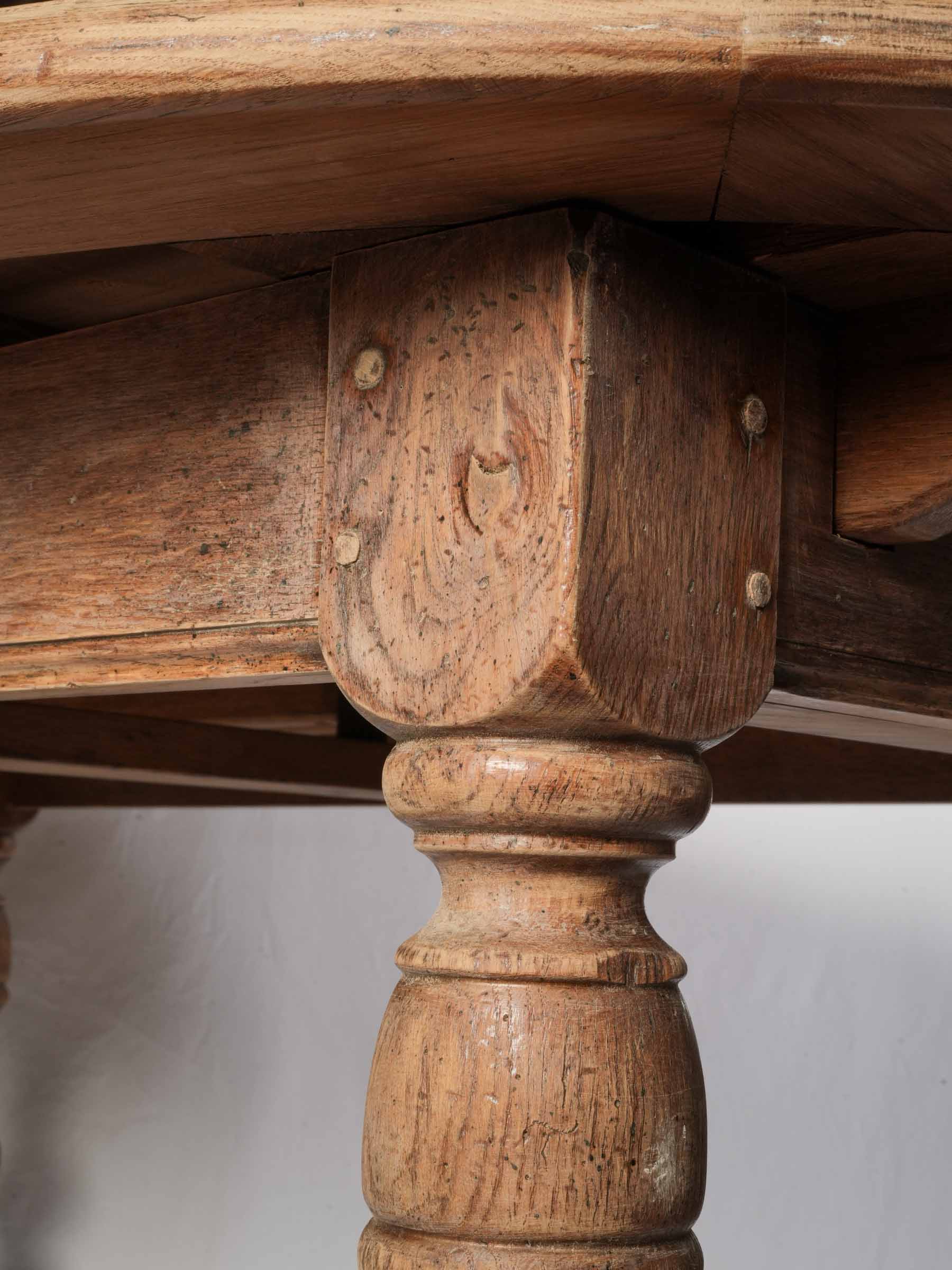 Beautiful Extendable Oak Dining Table w/ Parquetry Top, Early 20th Century