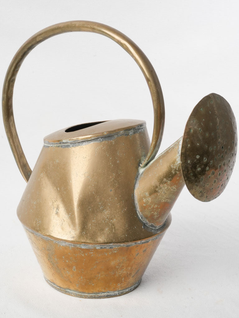 Early 20th-century garden decor