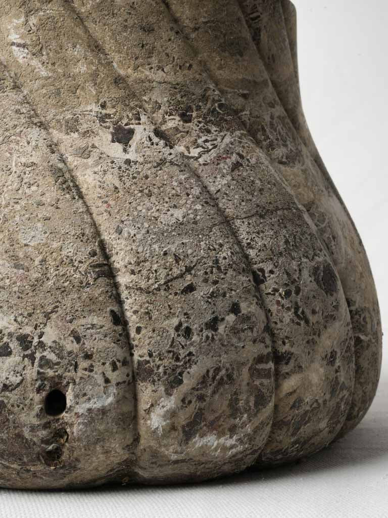 Timeworn Marble Moulded Rim Element