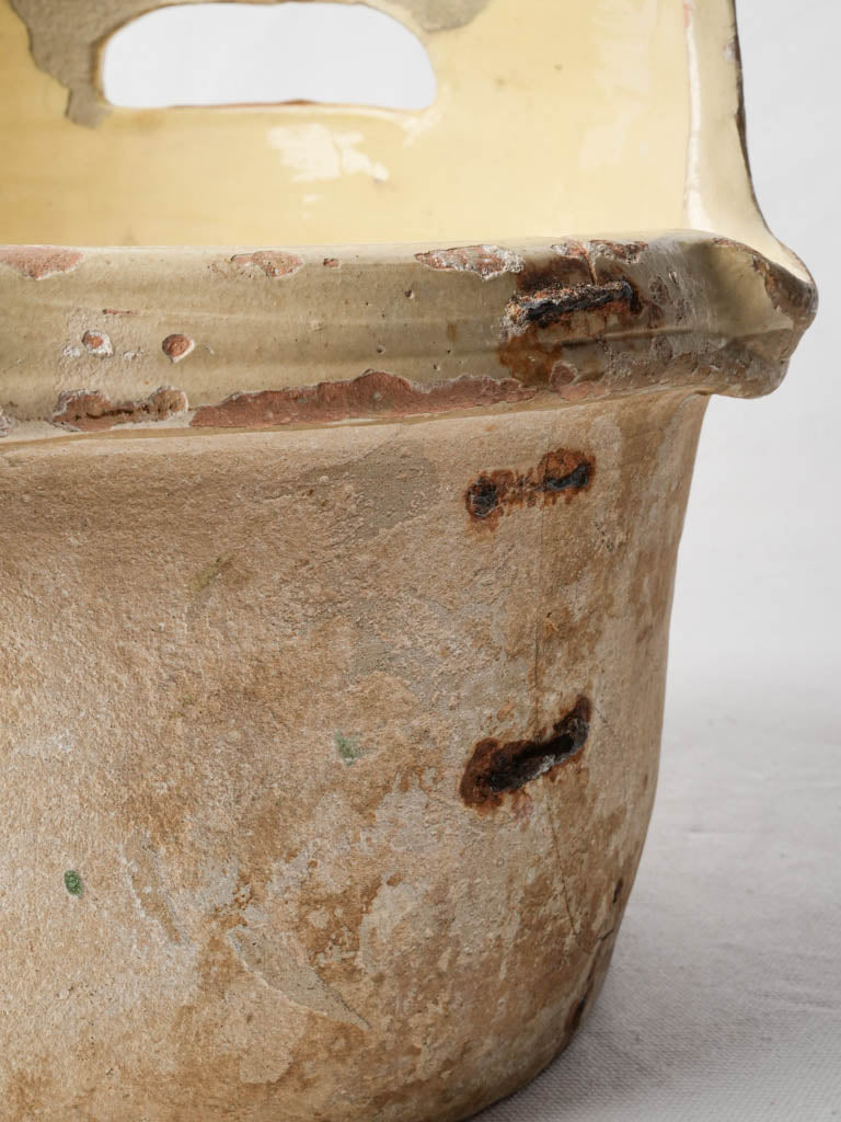 Handcrafted rustic design wash basin