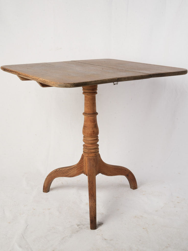 Timeless solid oak lamp table