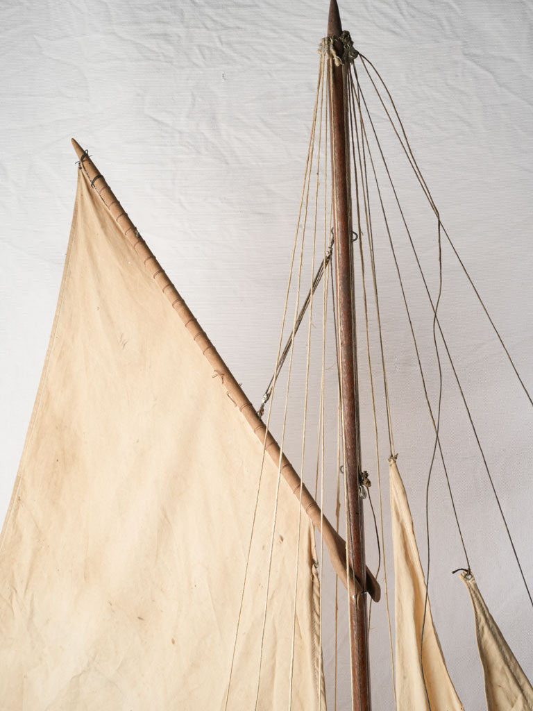 Compact size vintage display boat