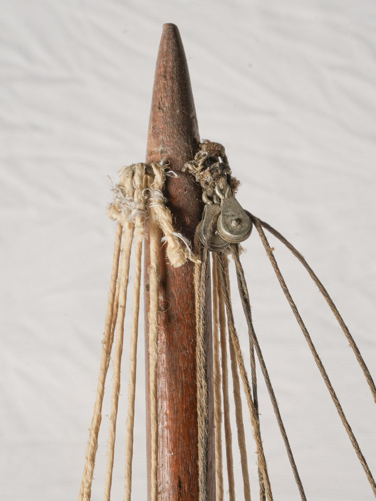 Golden age French model yacht
