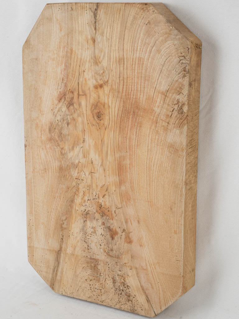 Aged and sturdy wooden kitchen board