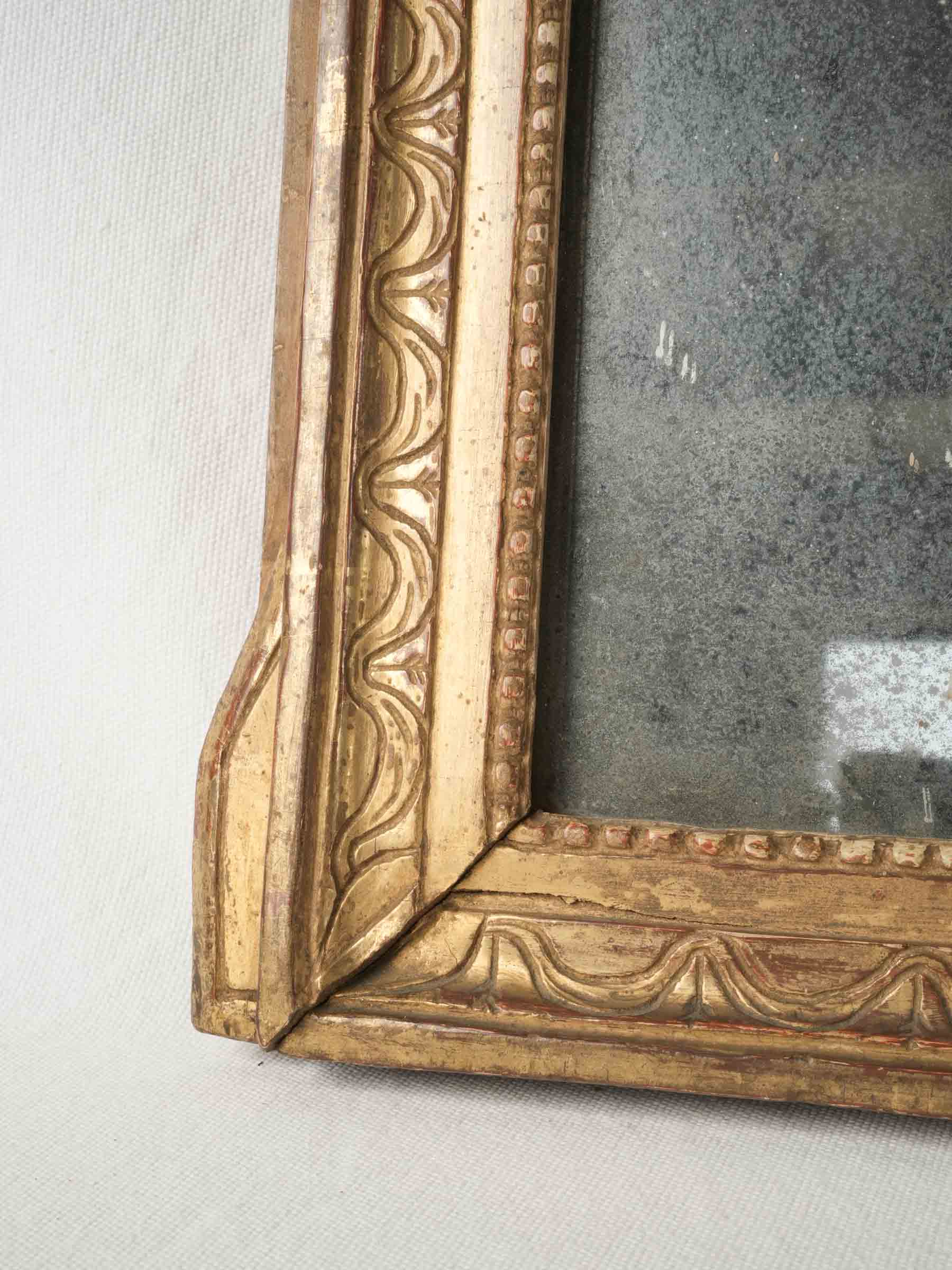 Classic imperial eagle crest mirror