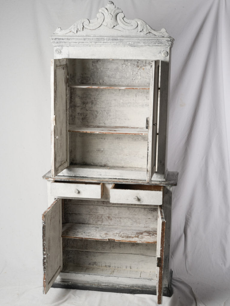 Narrow chalky white hutch