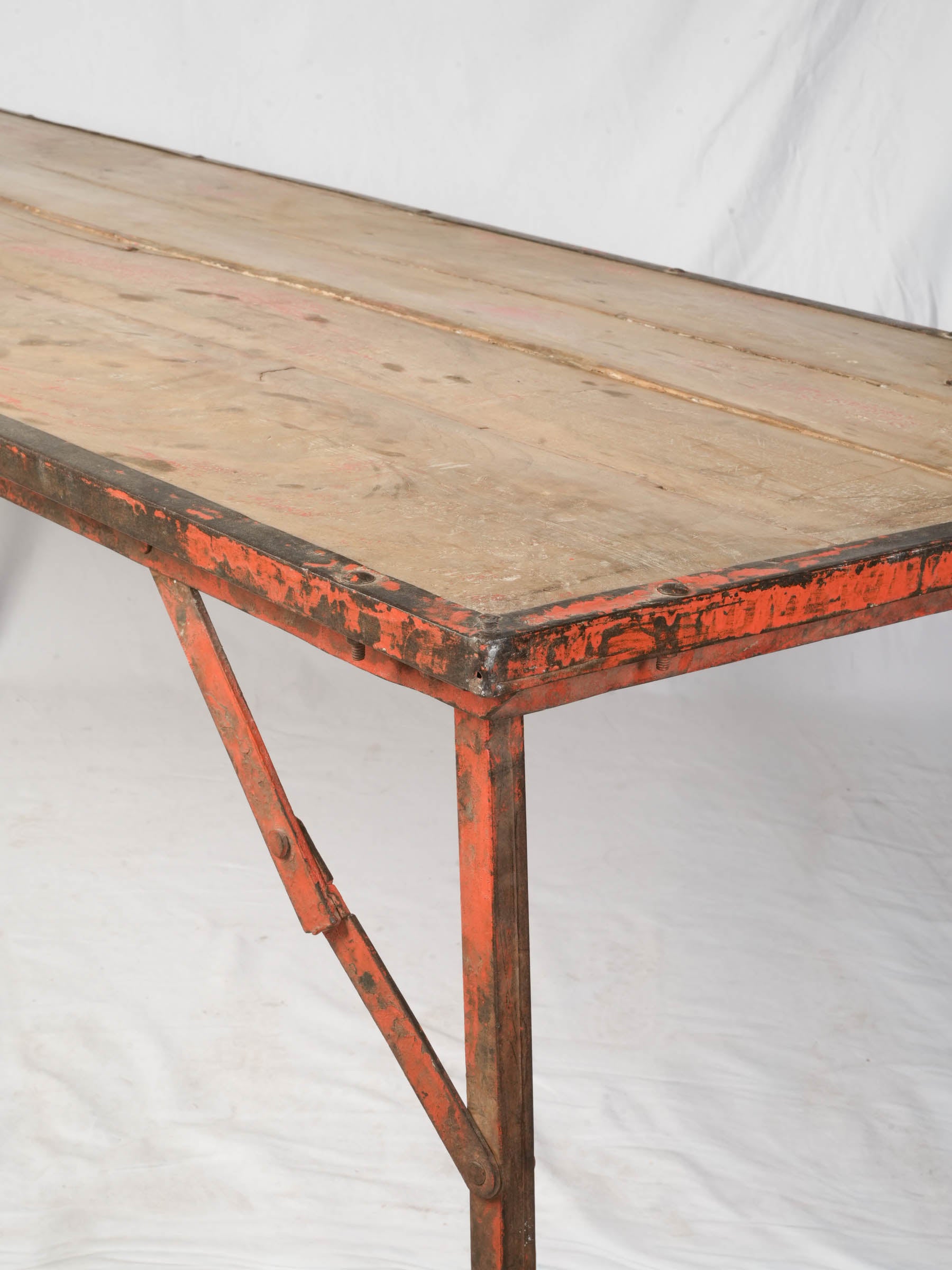 Vintage iron-based folding table