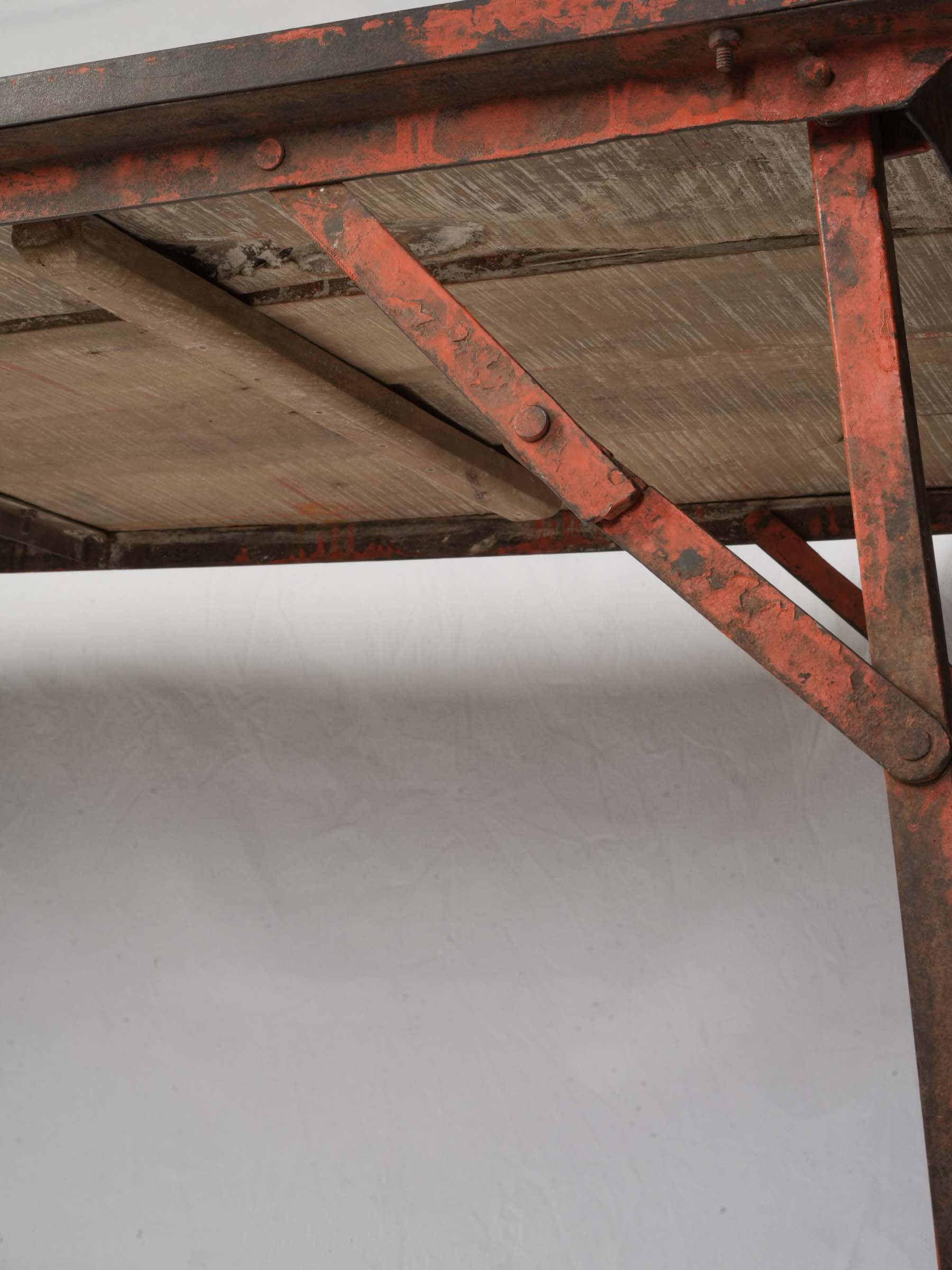 Atmospheric artisan worktable
