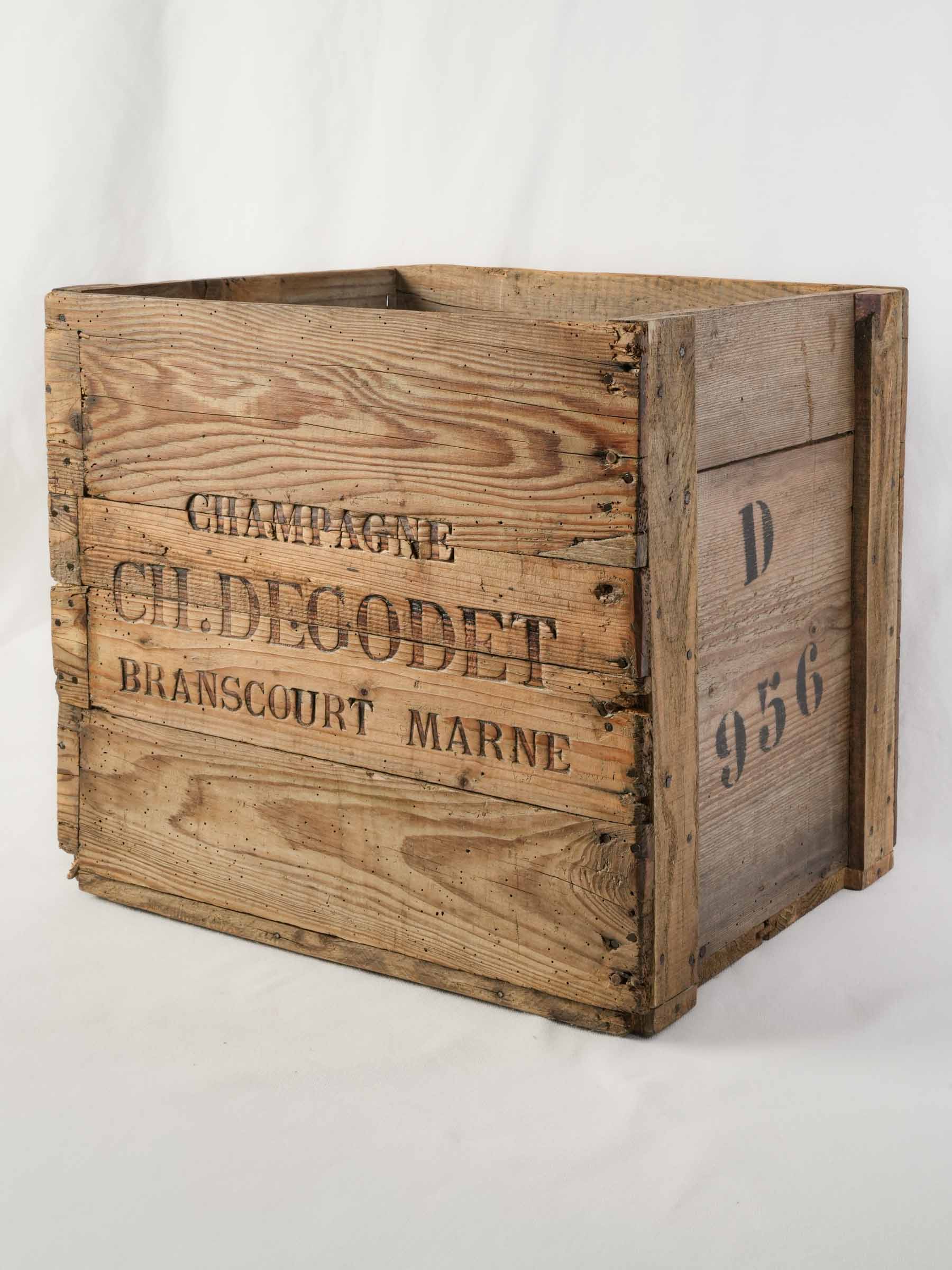 Large French Ch. Degodet Champagne Transport Crate, Early 20th Century - 16½" x 19"