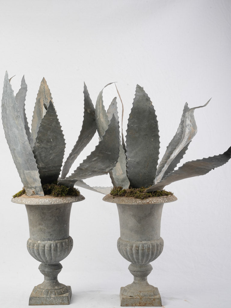 Refined gray patina urns
