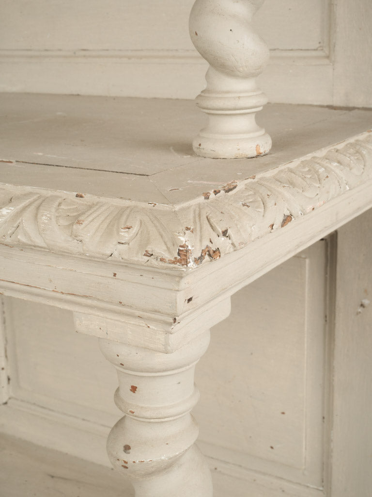 Chic aged wood étagère