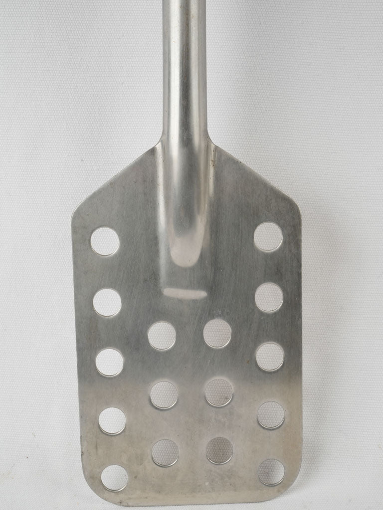 Vintage long-handle pizza paddle