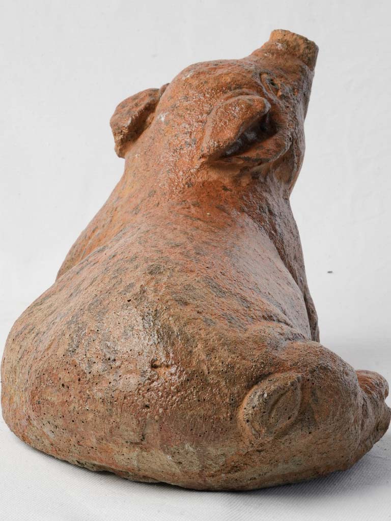 Delightful country-style pig figure