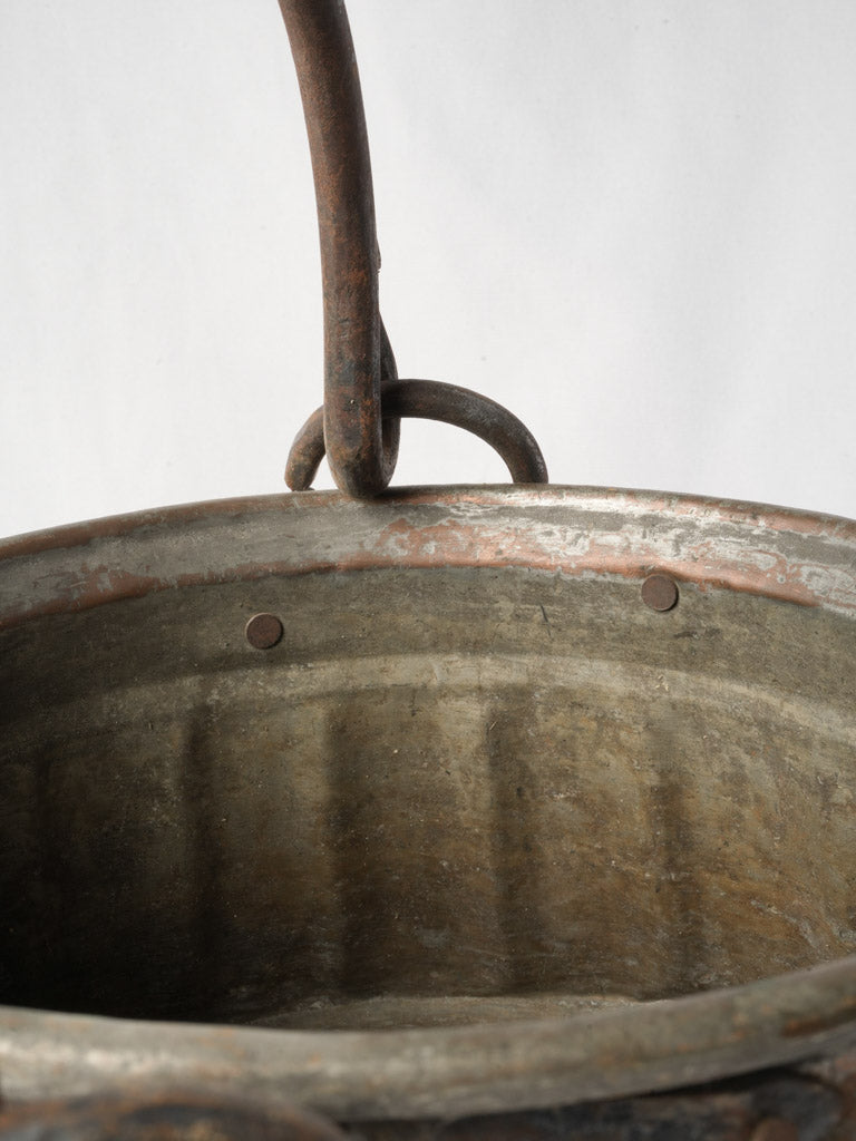 Elegant 19th-century copper pot