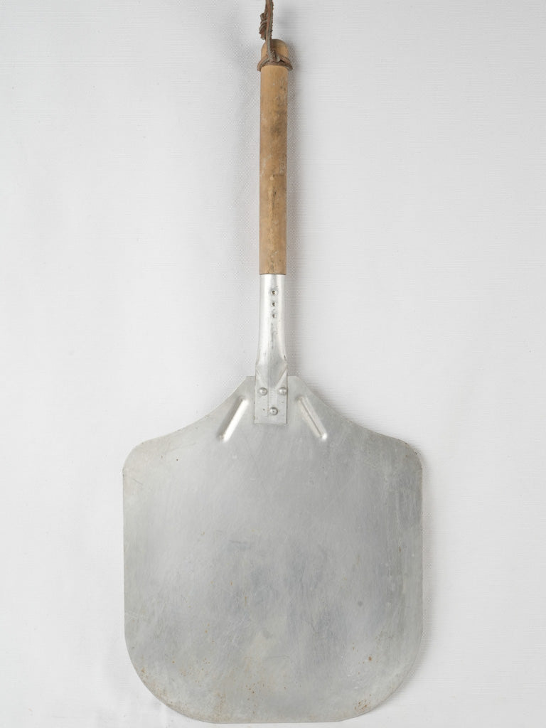 Provencal stainless steel pizza paddle