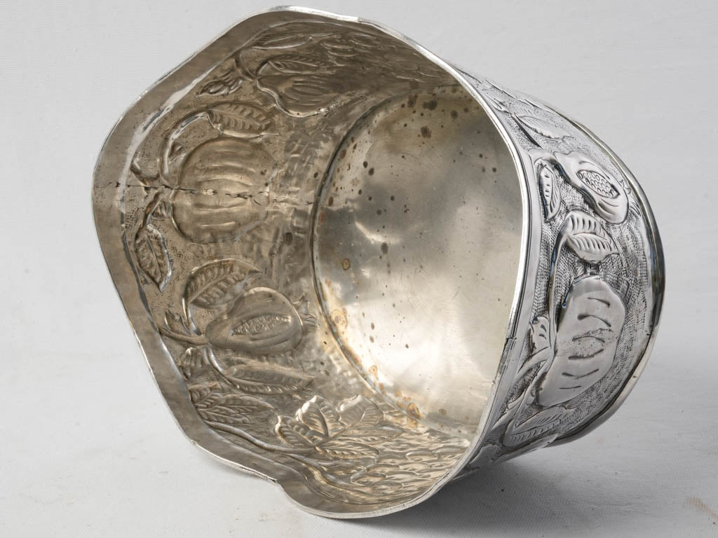 Opulent vintage design basin