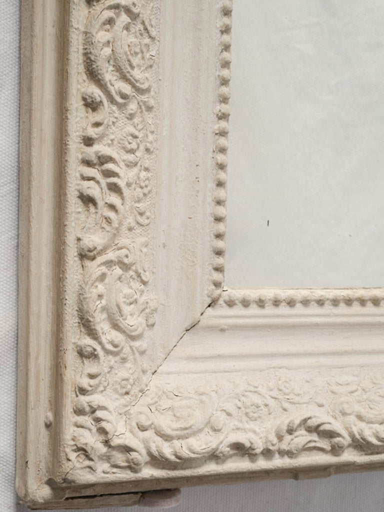 Soft chalky finish mirror