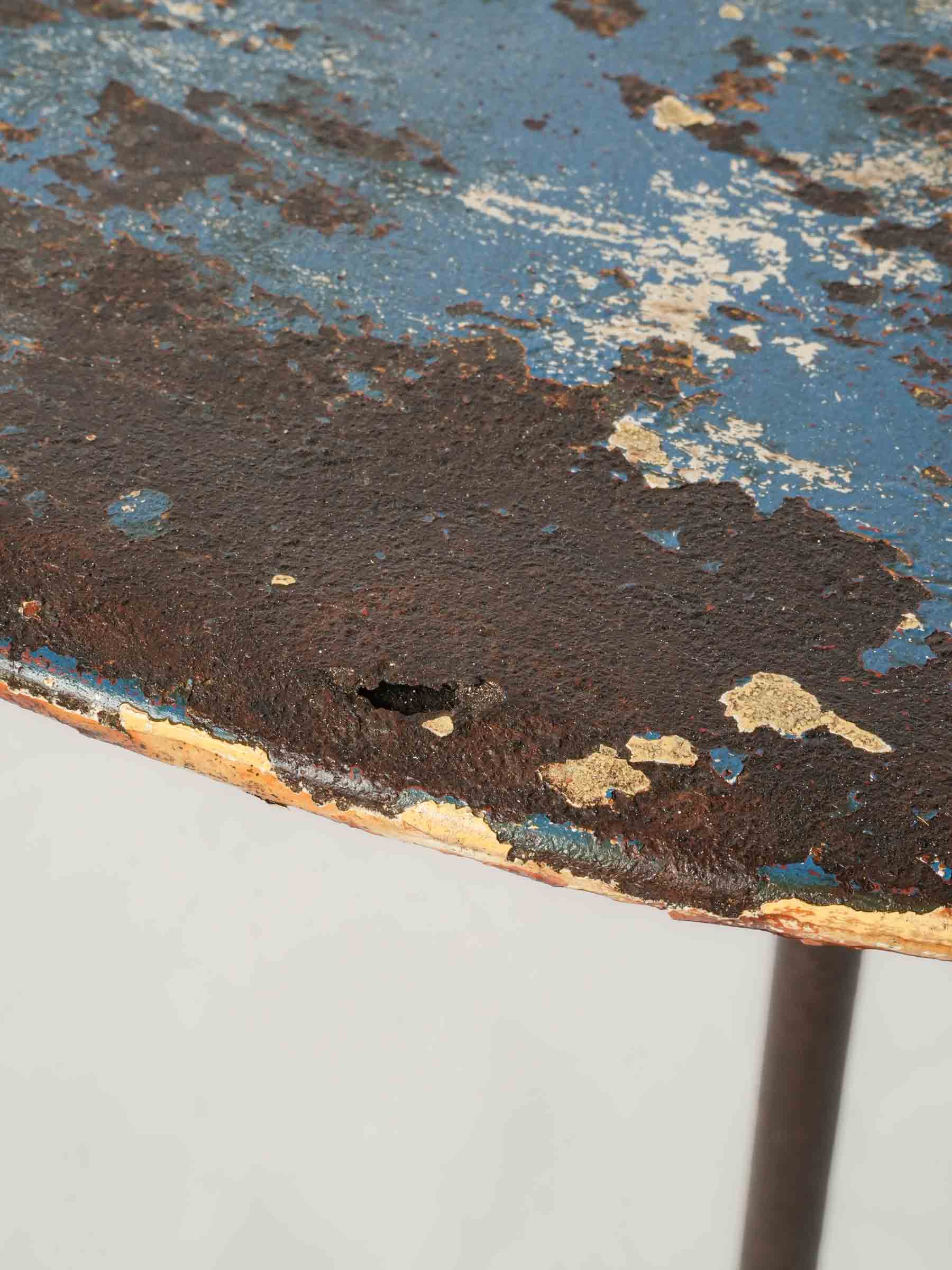 Early 20th-Century French Iron Bistro Table w/ Layered Patina - 28¼" x 23¾"