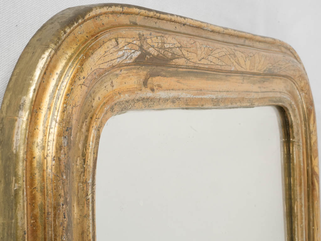 Authentic historical charm reflection mirror