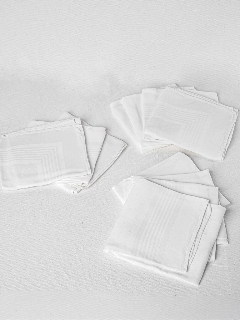 11 antique French white linen serviettes