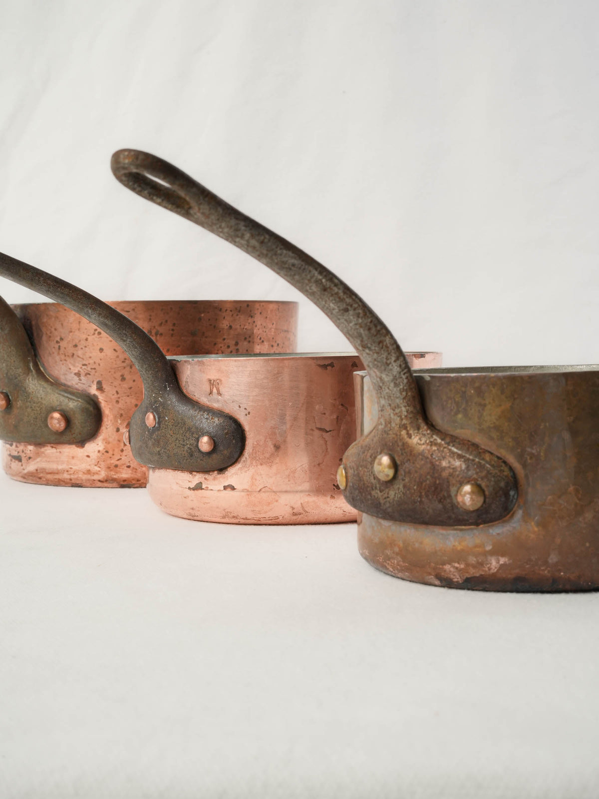 Set of 3 vintage copper saucepans