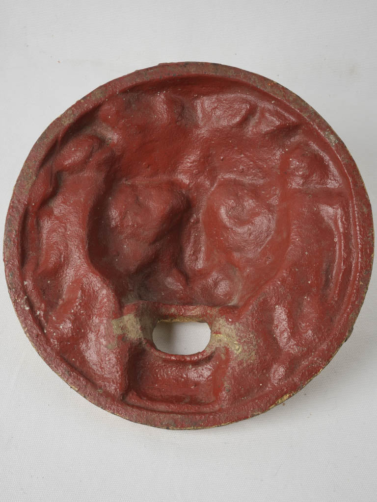 Regal cast iron French lion fountain head