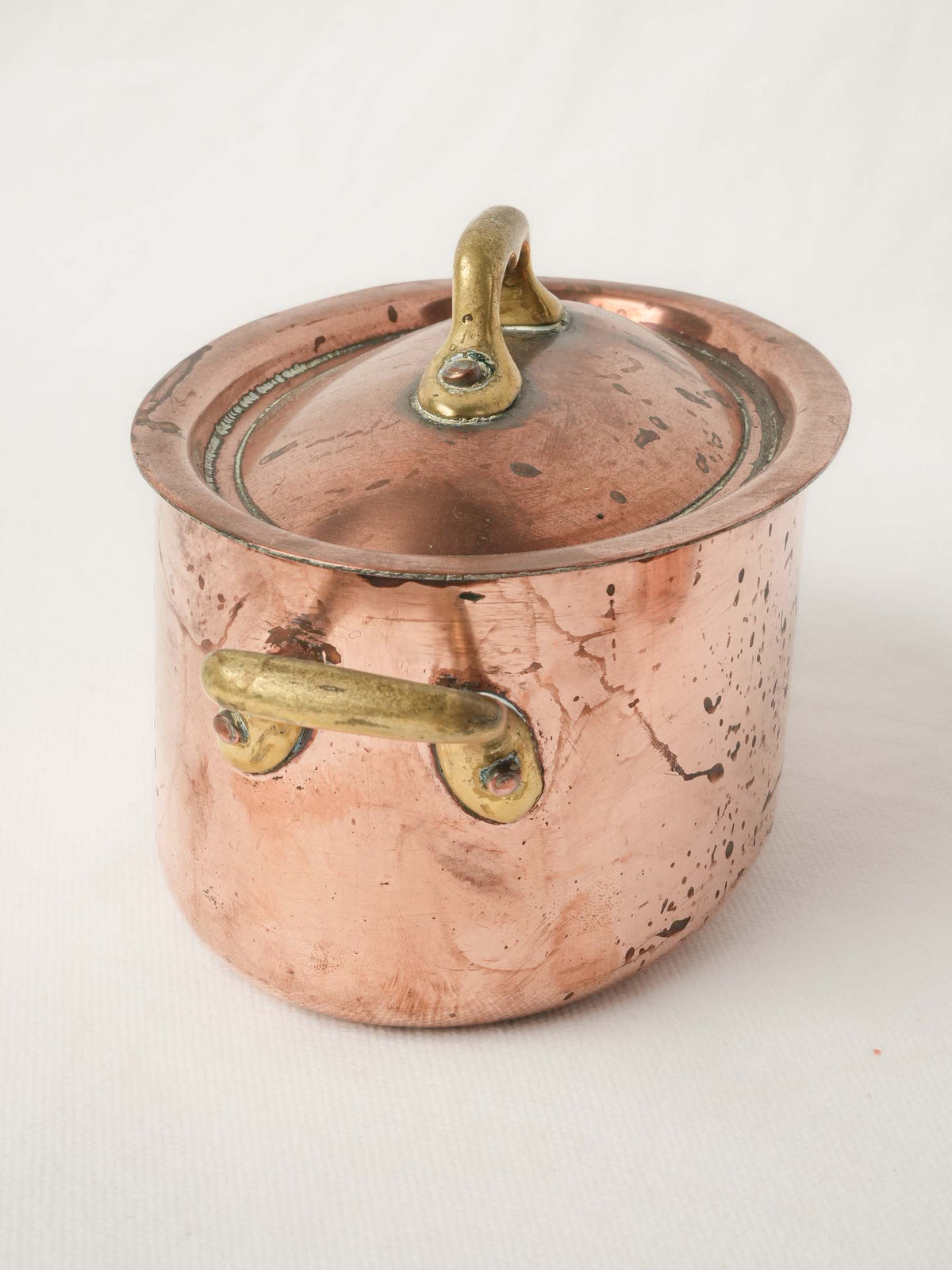 Set of four Copper Lidded Casseroles with Fish Kettle