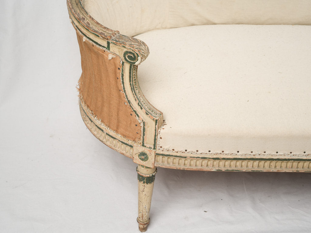 Delicate neoclassical carvings banquette