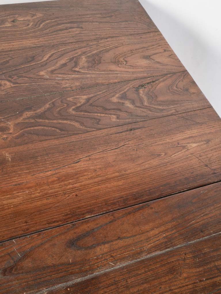 Mellow patina gateleg table