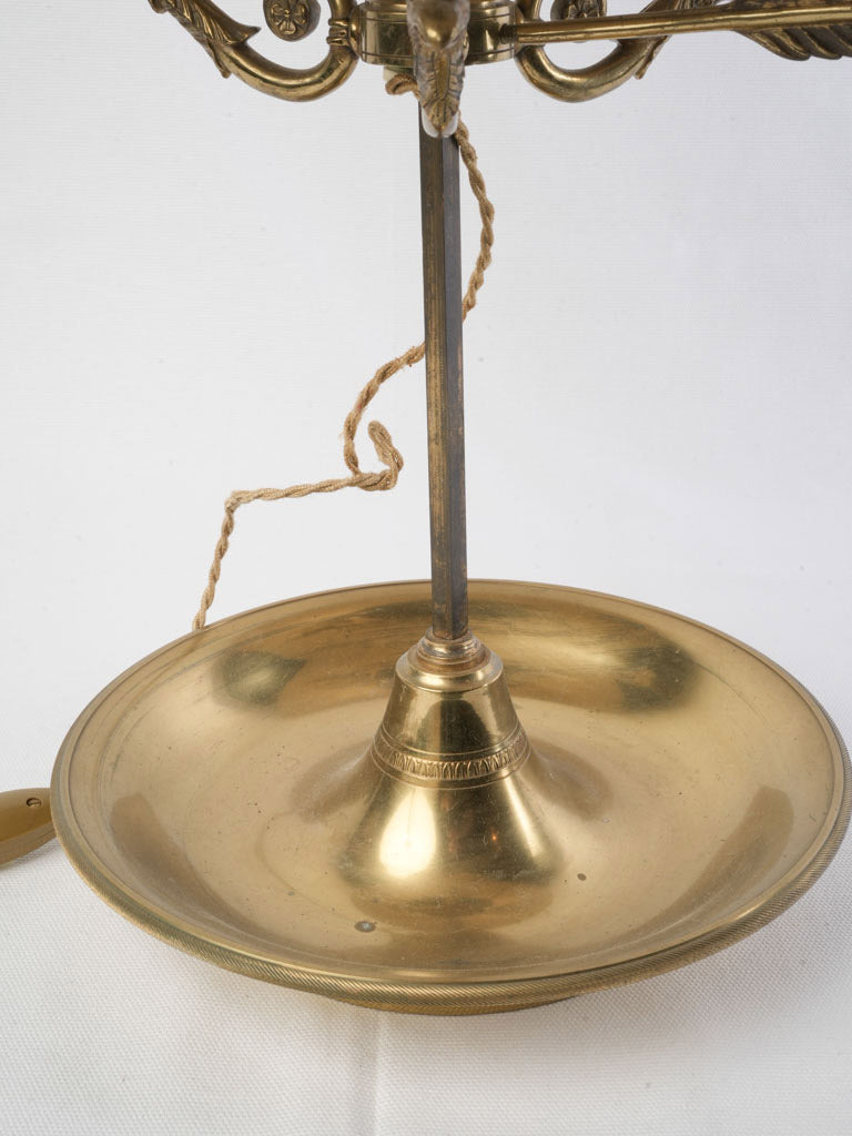 Electrified scrolling arm lamp