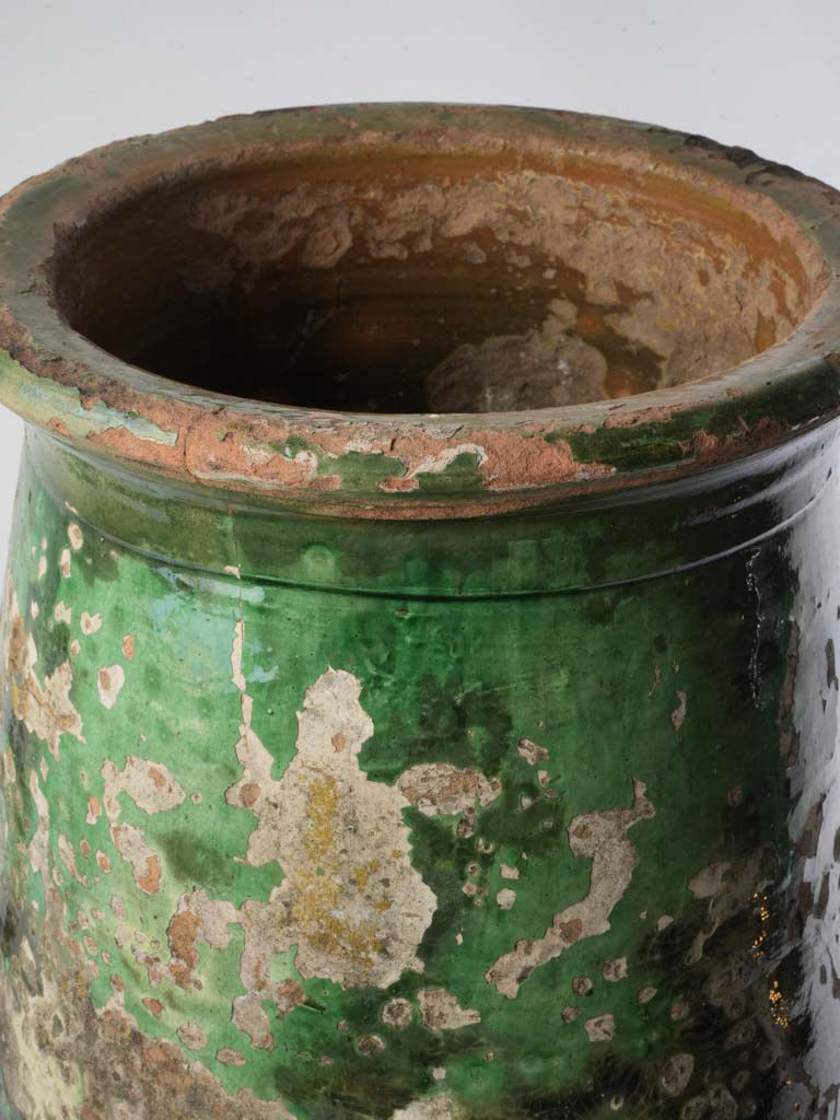 Authentic Anduze-style planter