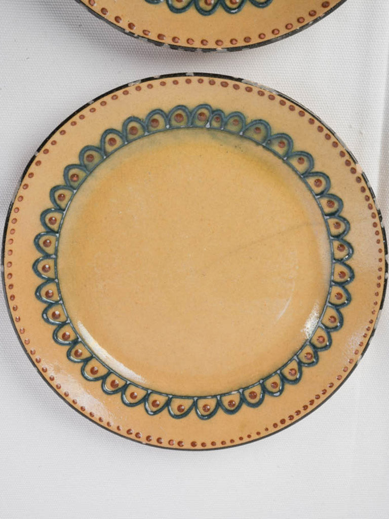 Heritage crackle glaze pottery
