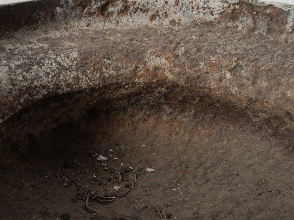 Decorative antique iron vases