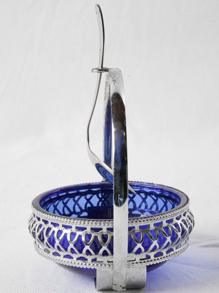 Chrome finished serving dish