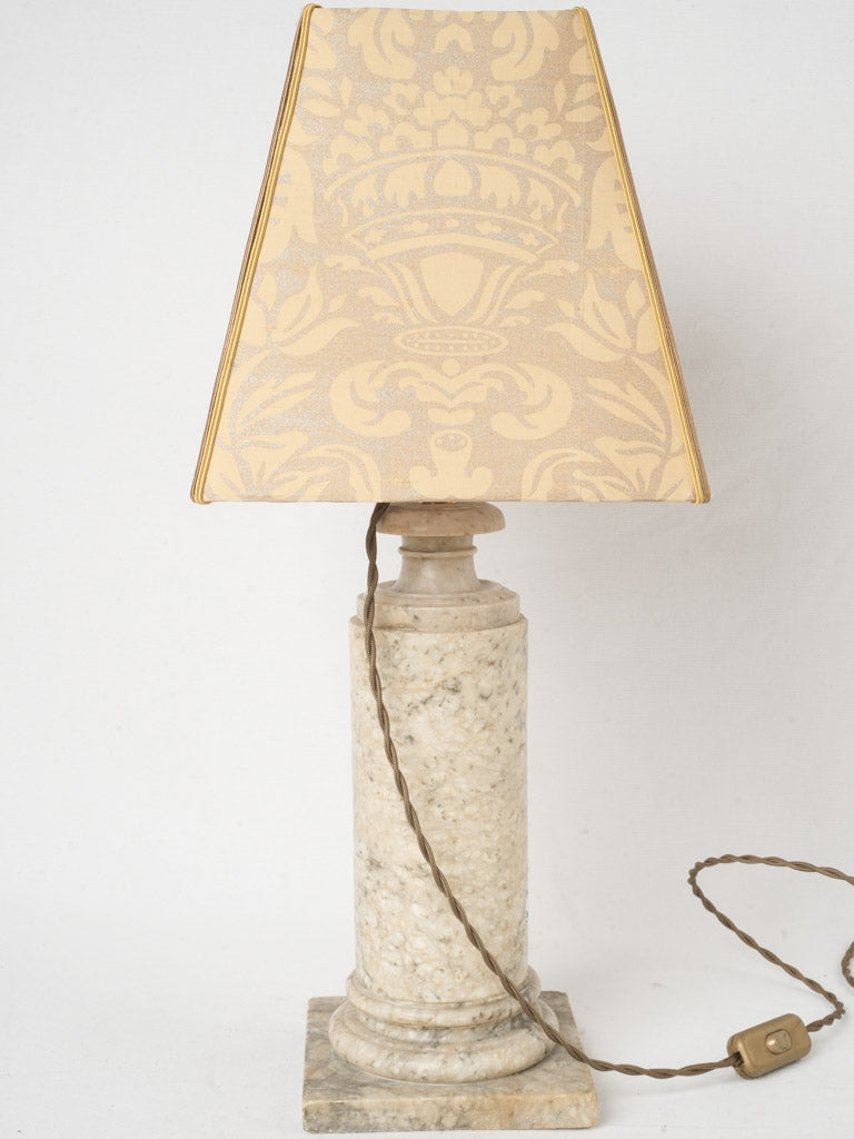 Refined damask pattern lamp shade