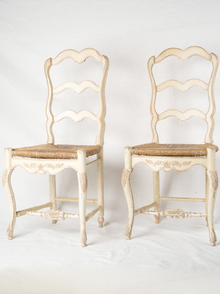 Provencal style dining table chairs